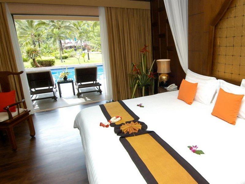 Marriott Resort And Spa Nai Yang Beach Extérieur photo